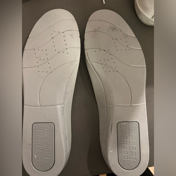 Golden Goose Superstar sneakers. Size 8 - Picture 8 of 9